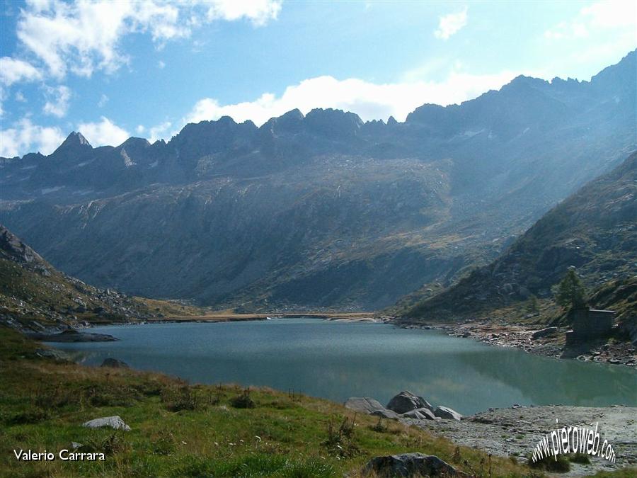 12° Il lago di Dosazzo verso monte.jpg